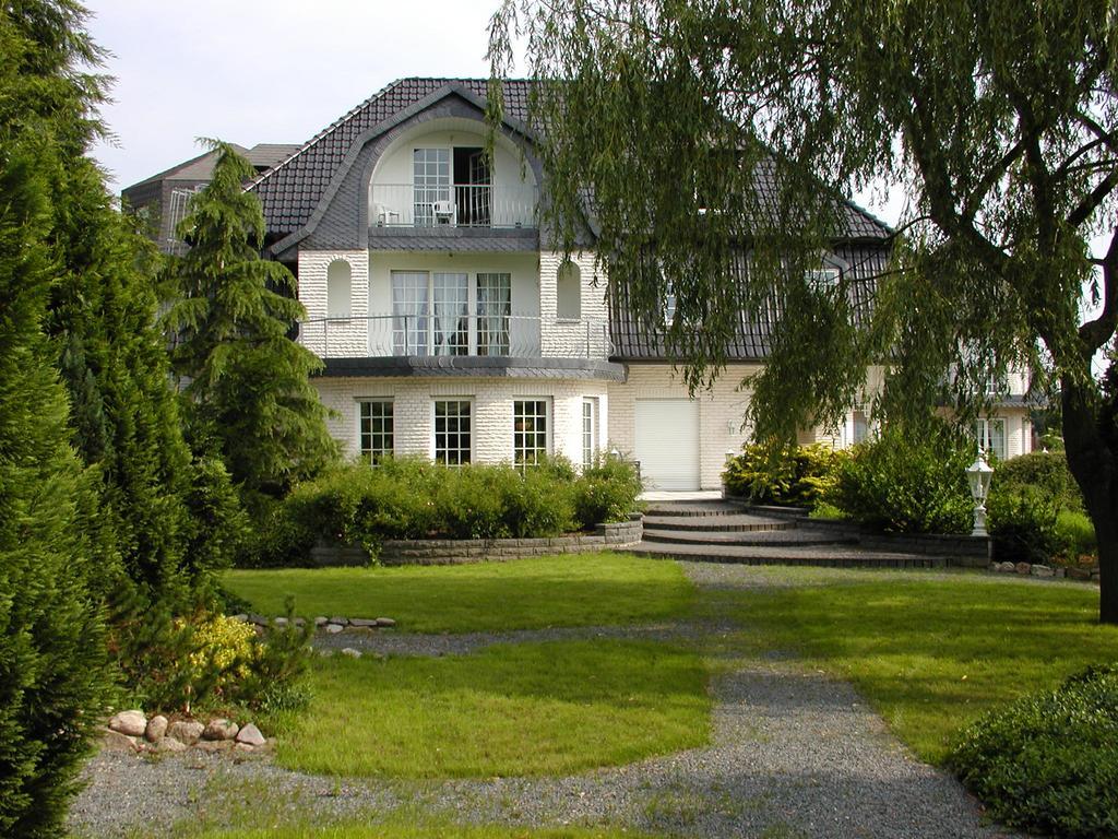 Stelinger Hof Hotel Muenkel Garbsen Exterior foto